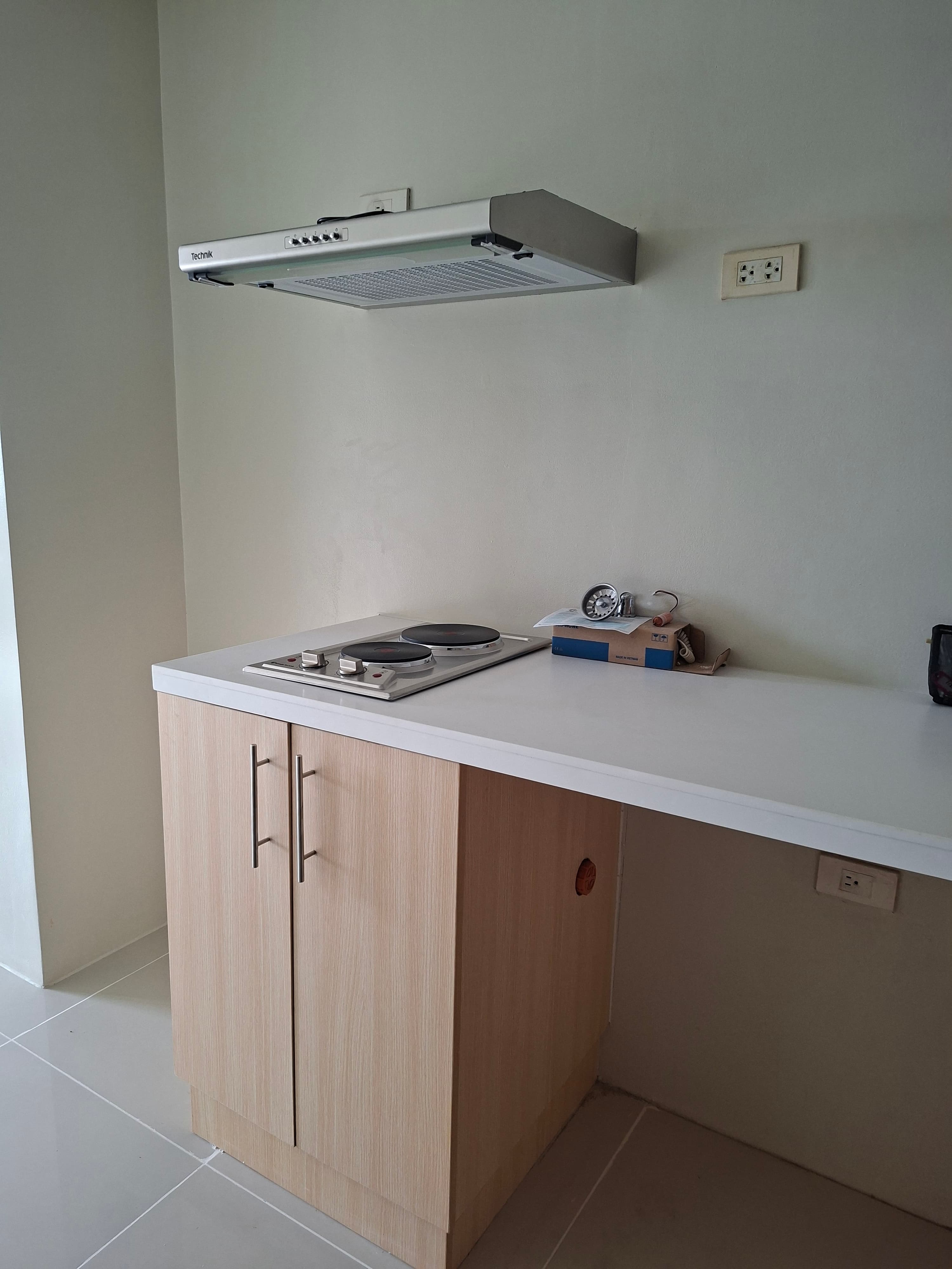 2 TORRE LORENZO STUDIO UNIT FOR SALE — photo 2 of 3